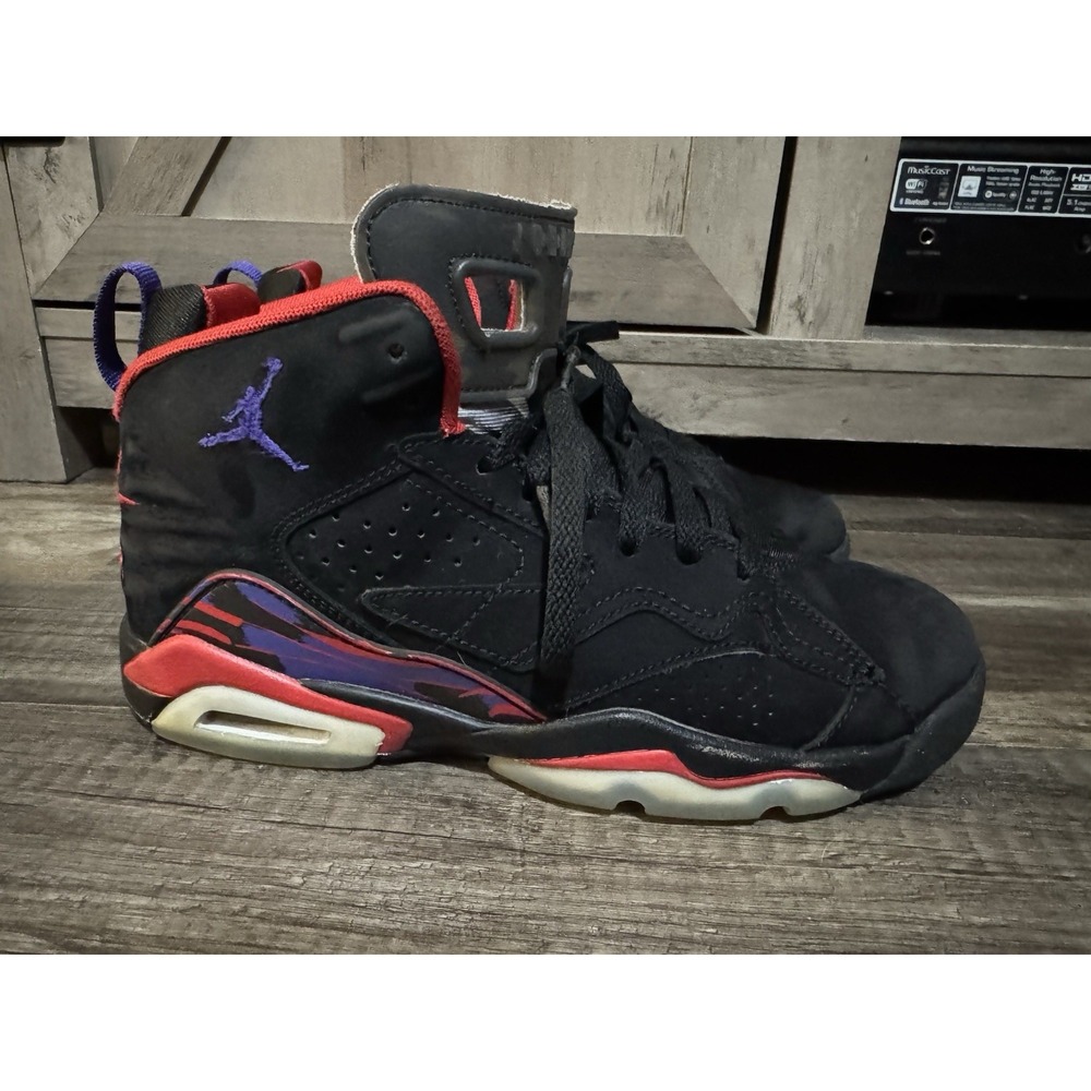 Nike Air Jordan Jumpman MVP Boys Size 7Y Black Red White Athletic Shoe‎ Sneakers